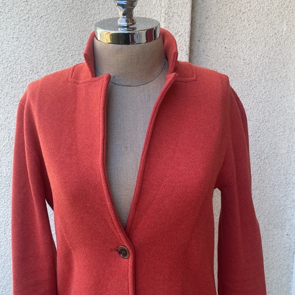 J. Crew beautiful long blazer with great front pockets and buttons - Picture 3 of 13